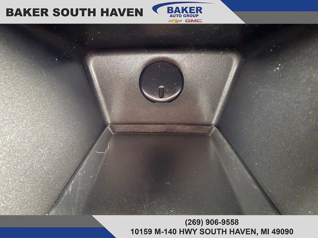 Used 2016 Chevrolet Equinox LT w/ Convenience Package image 21