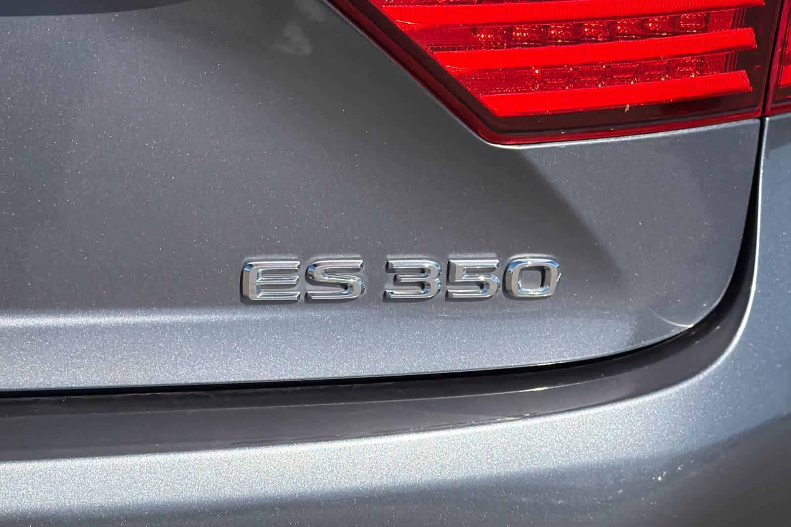 Used 2014 Lexus ES 350 w/ Premium Package FWD image 31