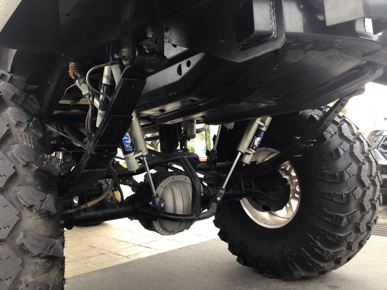 Used 2000 Ford Excursion Limited AWD/4WD image 13