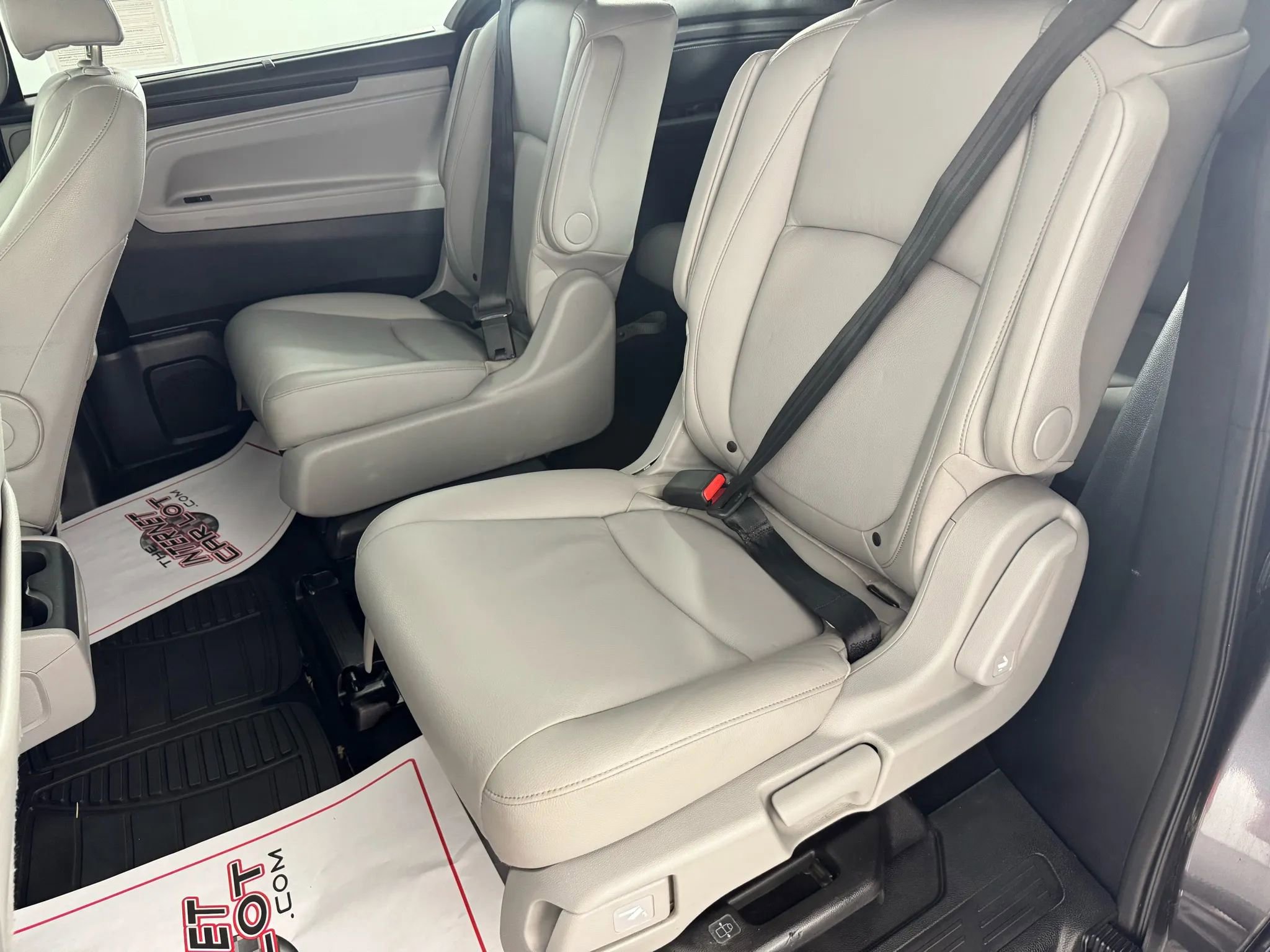 Used 2018 Honda Odyssey EX-L image 35