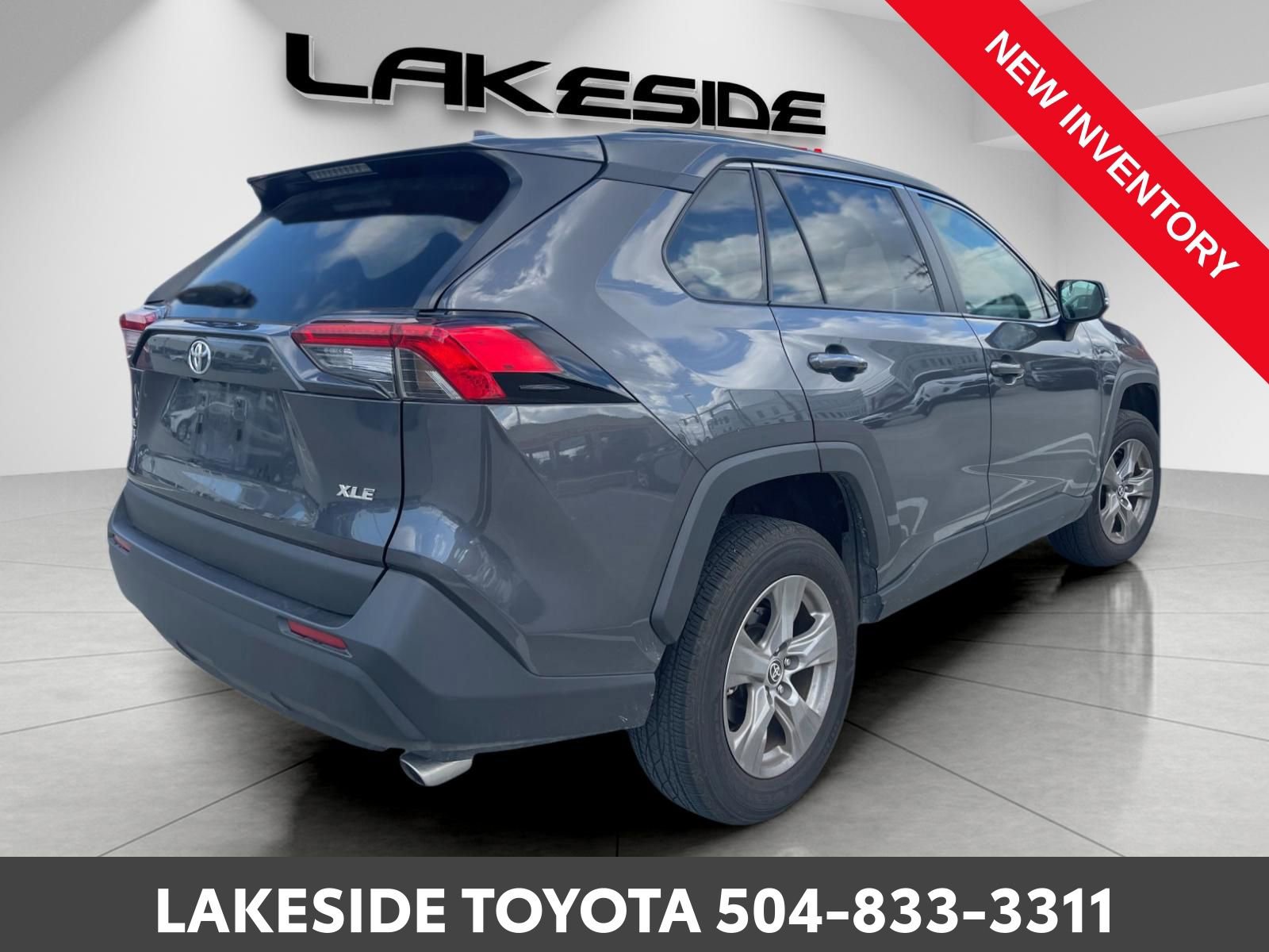 Used 2025 Toyota RAV4 XLE image 7
