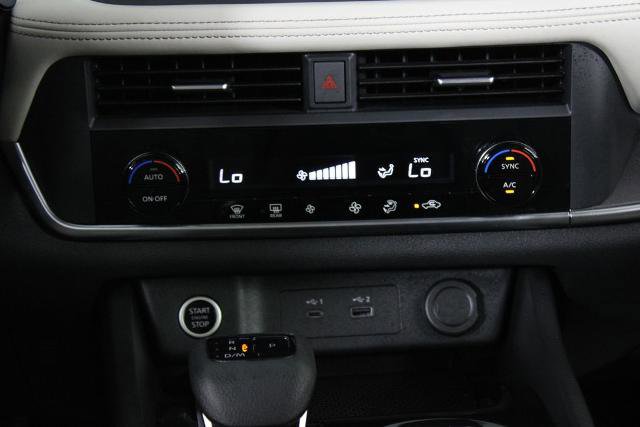 Certified 2023 Nissan Rogue SV image 22