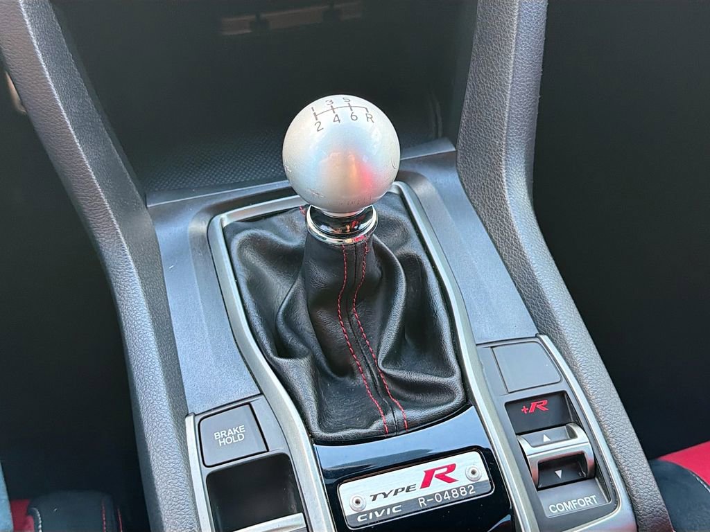 Used 2017 Honda Civic Type R image 17