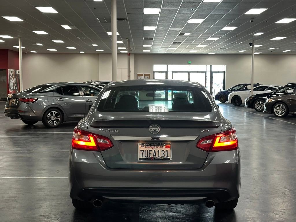 Used 2016 Nissan Altima 2.5 SR image 6