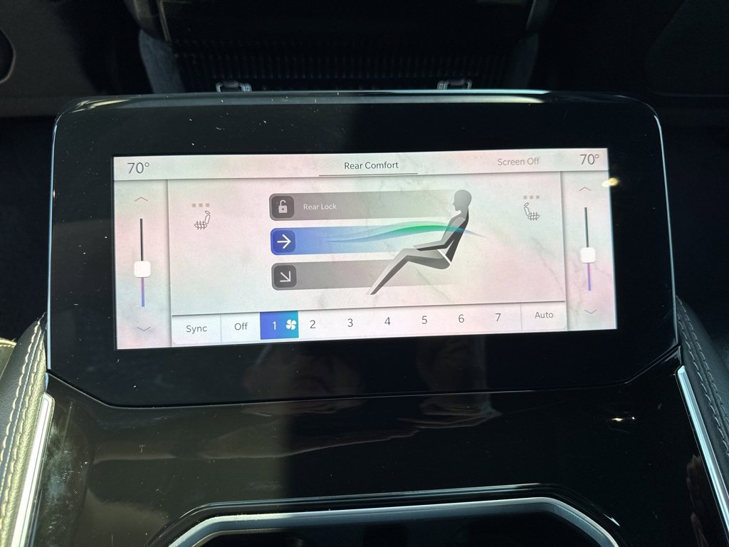 Used 2023 Jeep Grand Wagoneer L Series II image 30