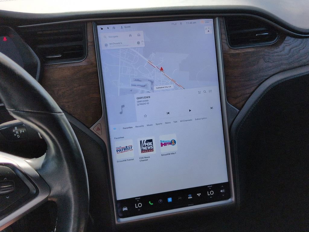 Used 2020 Tesla Model X Long Range image 11