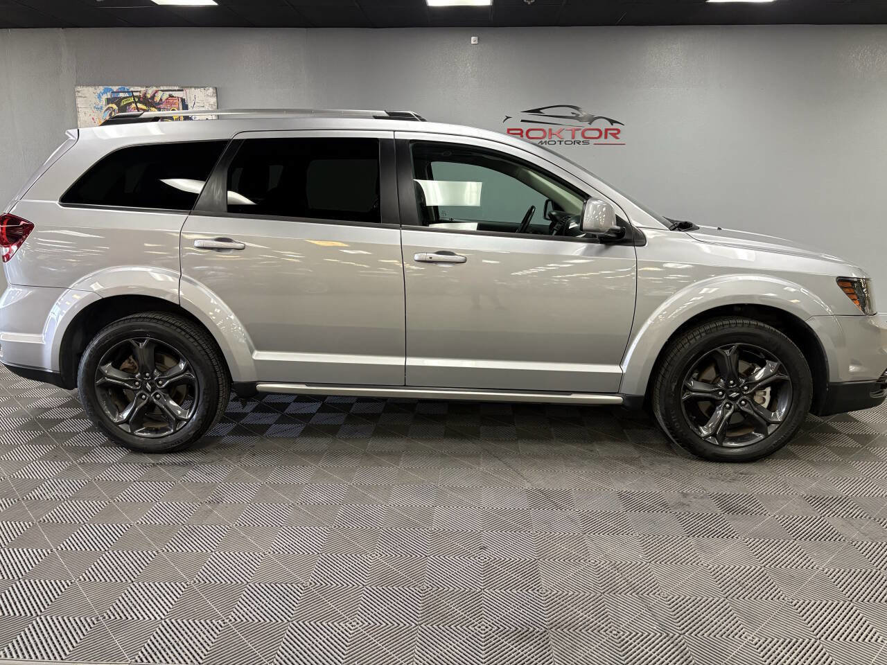 Used 2019 Dodge Journey Crossroad w/ Nav & Sun Group image 9