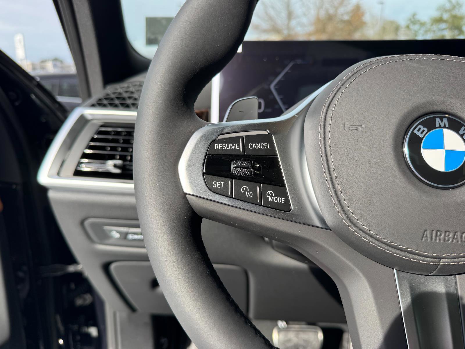 New 2026 BMW X5 sDrive40i image 16