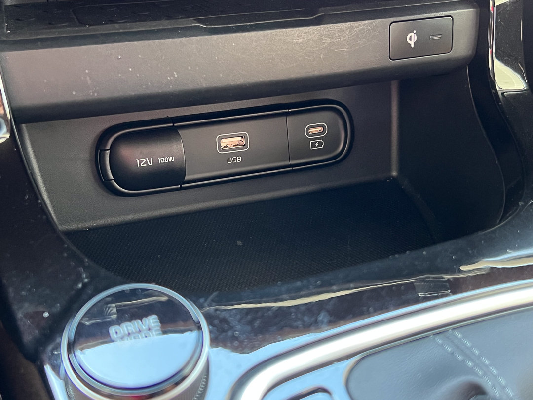 Used 2024 Kia Seltos EX AWD/4WD image 37