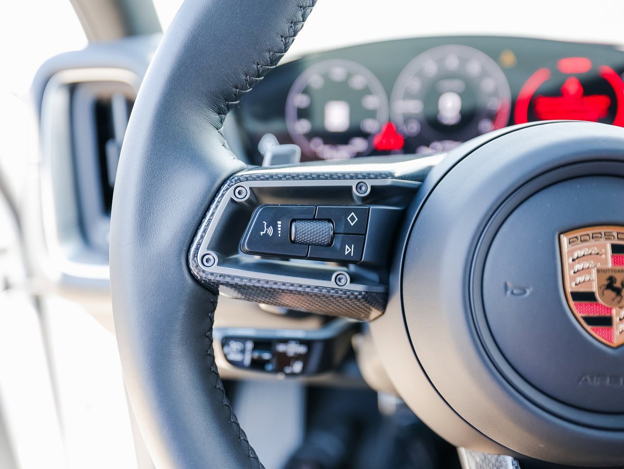 New 2025 Porsche Cayenne GTS image 17