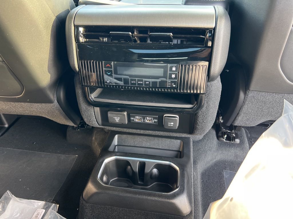 New 2026 Jeep Grand Wagoneer Limited w/ Premium Group II image 14