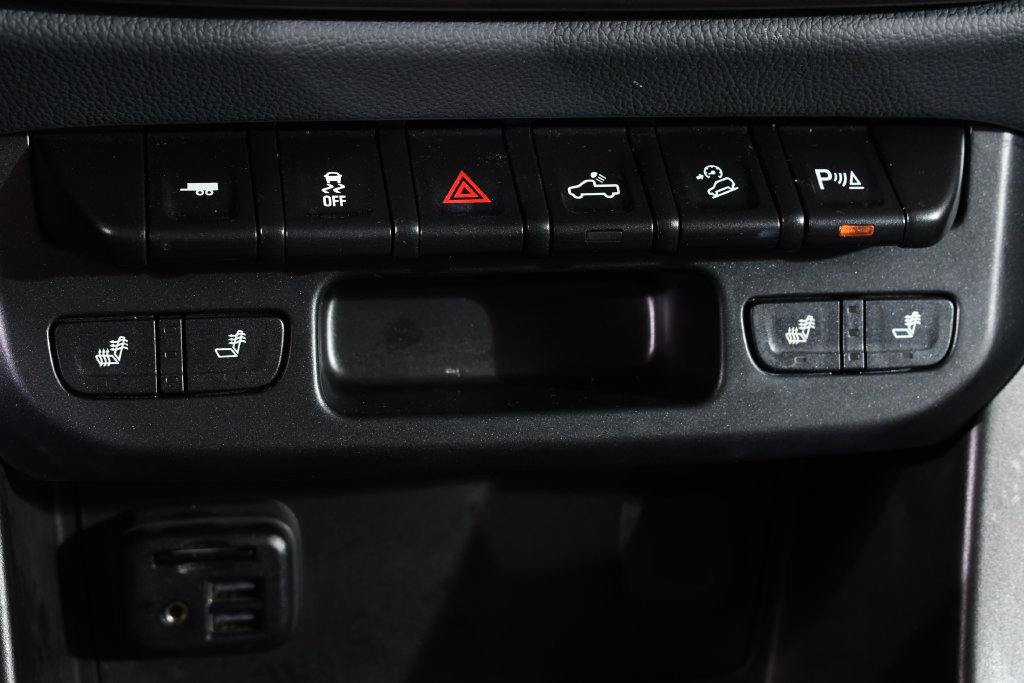 Used 2019 Chevrolet Colorado Z71 AWD/4WD image 29