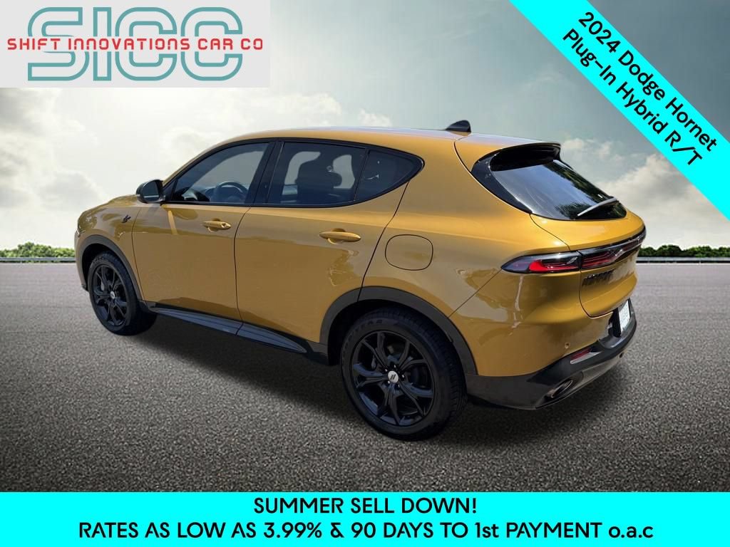 Used 2024 Dodge Hornet R/T w/ R/T Blacktop Package AWD/4WD image 4