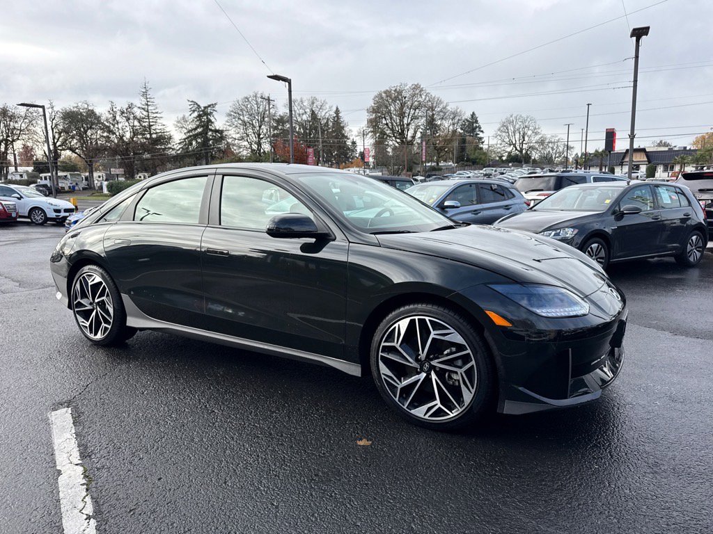 Used 2023 Hyundai Ioniq 6 SEL image 5