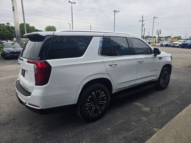 Used 2025 GMC Yukon Elevation w/ LPO, Elevation Black Package RWD image 5