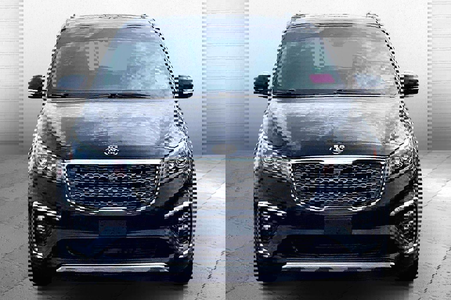 Used 2020 Kia Sedona SX image 2