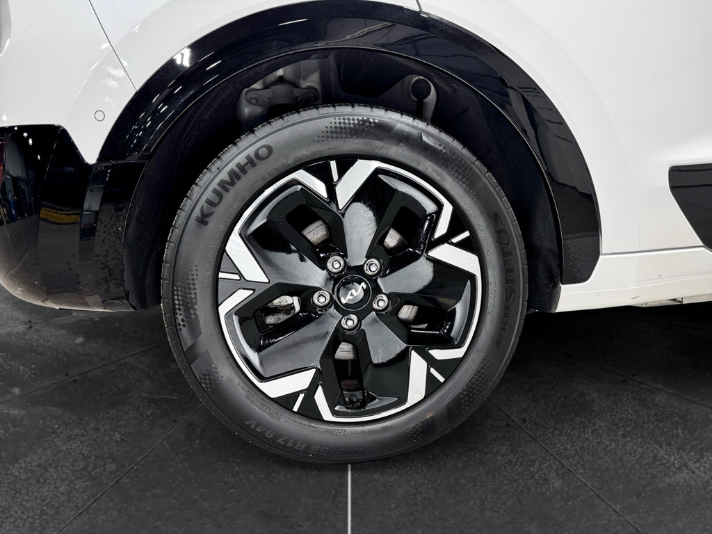 Used 2024 Kia Niro Wave w/ Wave Preserve Package FWD image 38