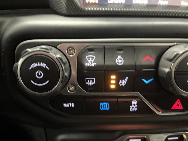 Used 2023 Jeep Wrangler Unlimited Sahara w/ Cold Weather Group image 7