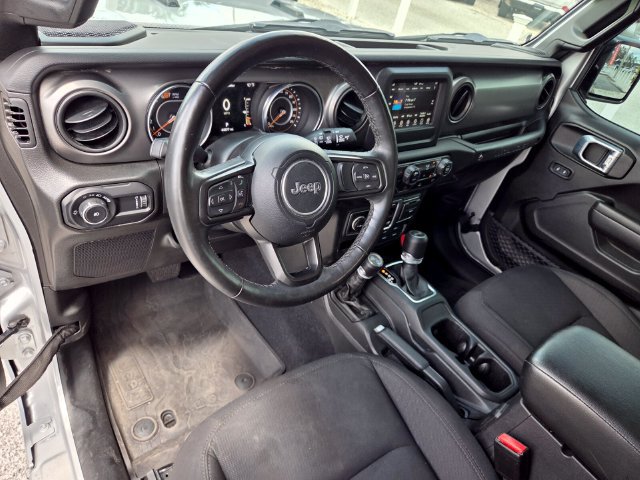 Used 2023 Jeep Wrangler Sport AWD/4WD image 11