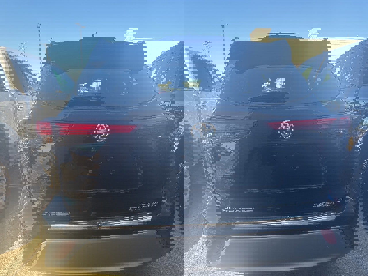 Used 2020 Toyota Highlander Platinum image 5