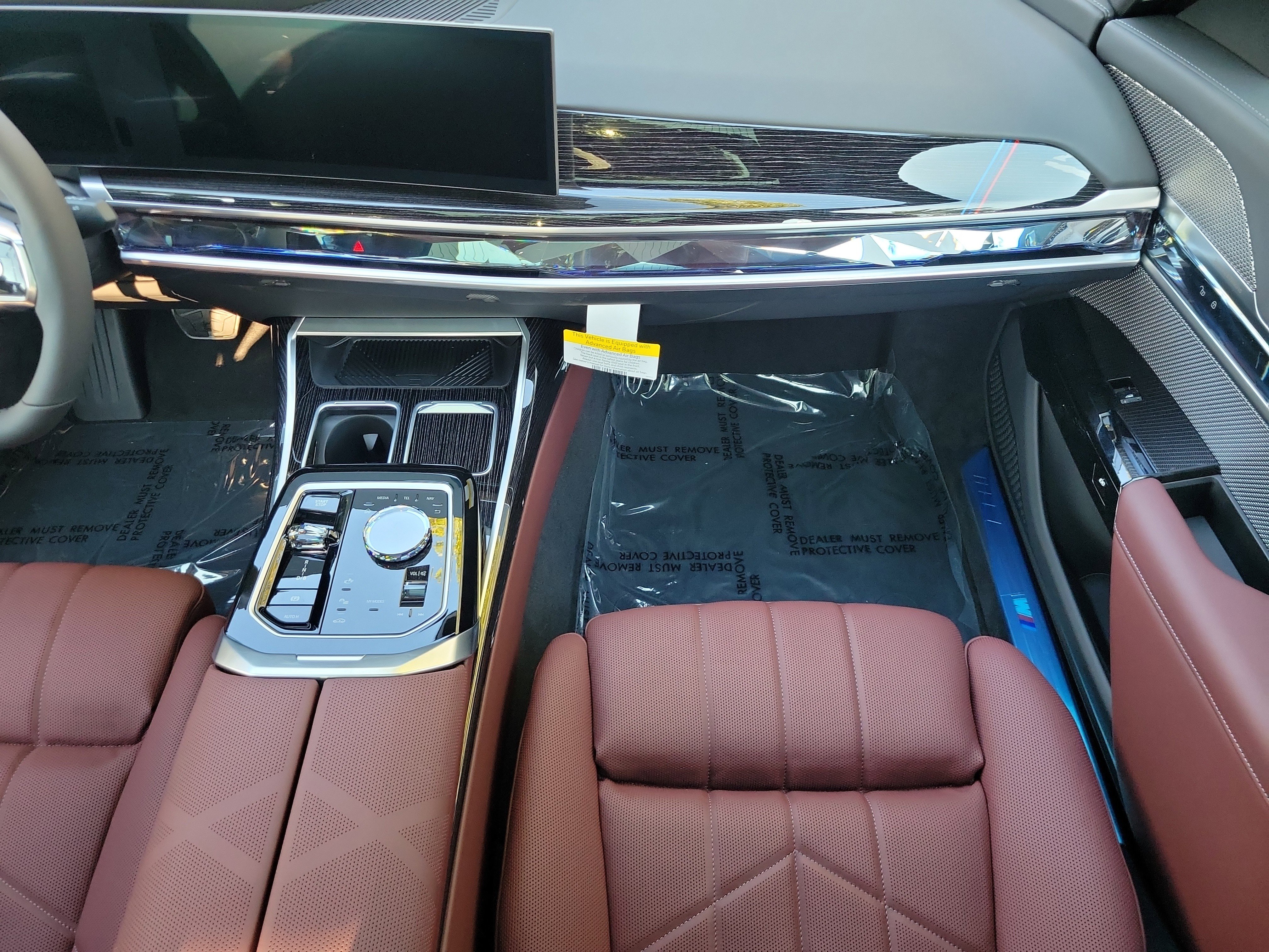 New 2026 BMW i7 eDrive50 w/ M Sport Package image 16