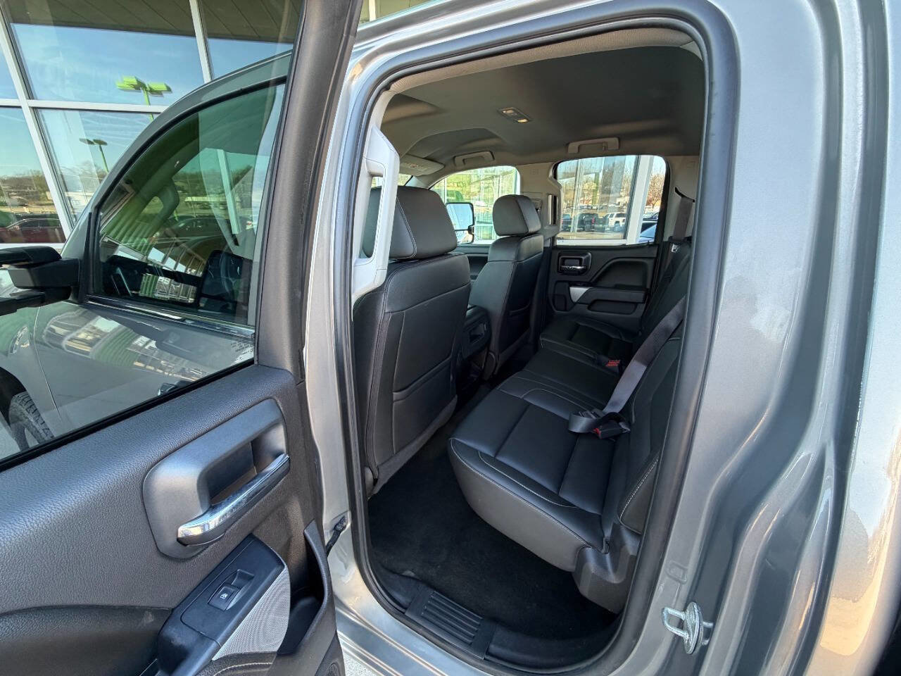 Used 2017 Chevrolet Silverado 2500 LTZ w/ Vortec Plus Package image 13