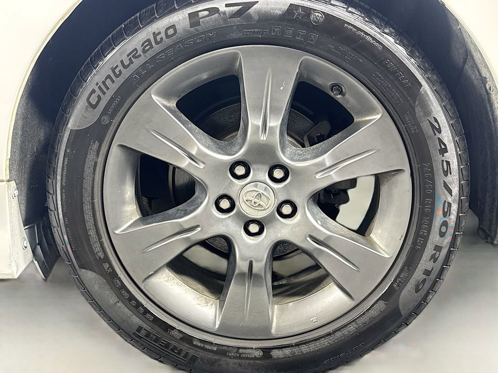Used 2015 Toyota Sienna SE FWD image 34