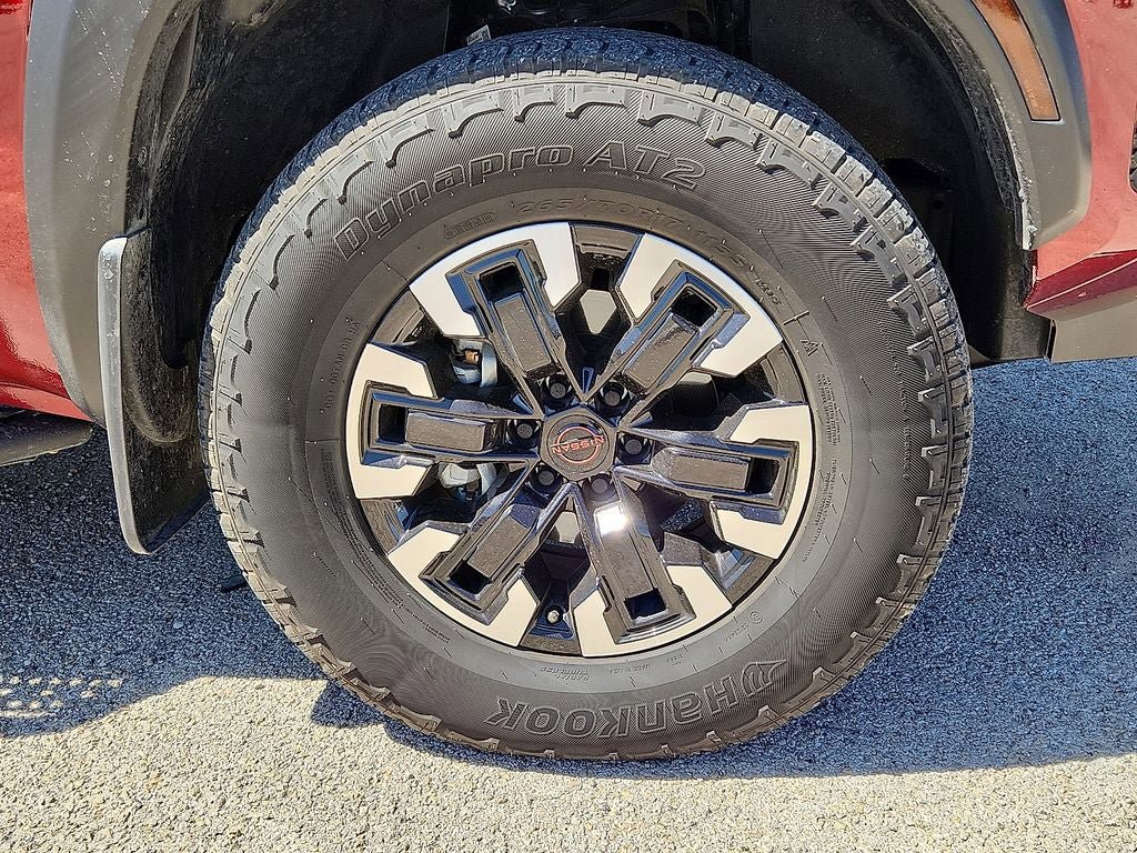 Used 2024 Nissan Frontier PRO-4X w/ Technology Package image 7