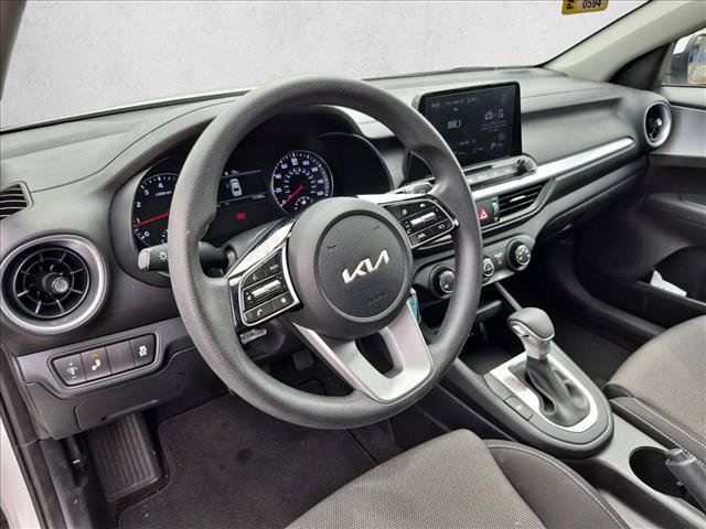 Used 2023 Kia Forte LXS w/ LXS Technology Package FWD image 9