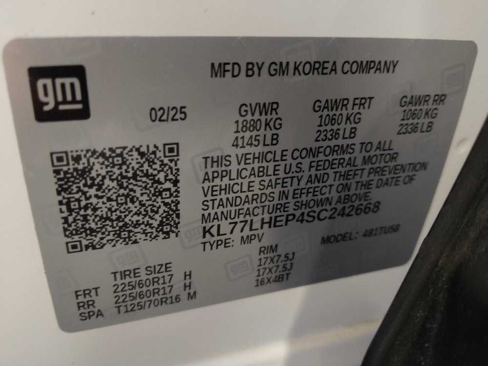 Used 2025 Chevrolet Trax LT w/ LT Convenience Package FWD image 33