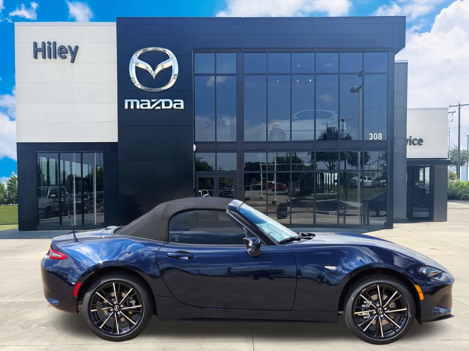 New 2026 MAZDA MX-5 Miata Grand Touring RWD image 3