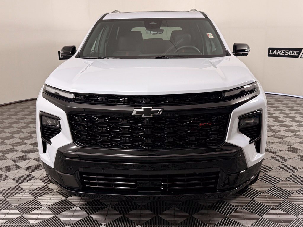 New 2026 Chevrolet Traverse RS w/ LPO, Floor Liner Package AWD/4WD image 9