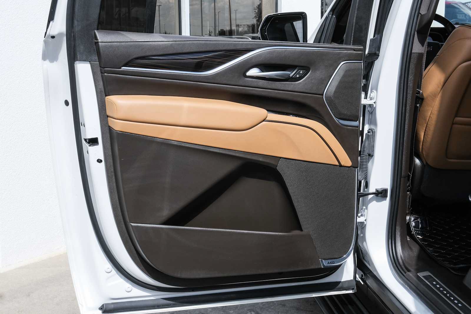 Used 2023 Cadillac Escalade ESV Sport w/ Touring Package AWD/4WD image 42