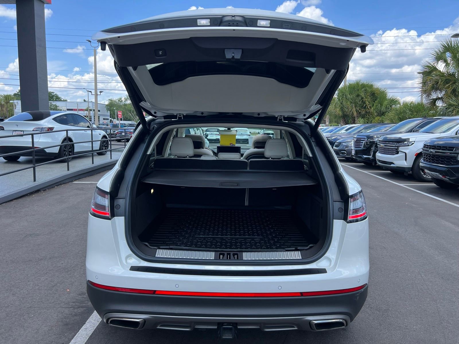 Used 2021 Lincoln Nautilus Black Label w/ Class II Trailer Tow Package AWD/4WD image 20