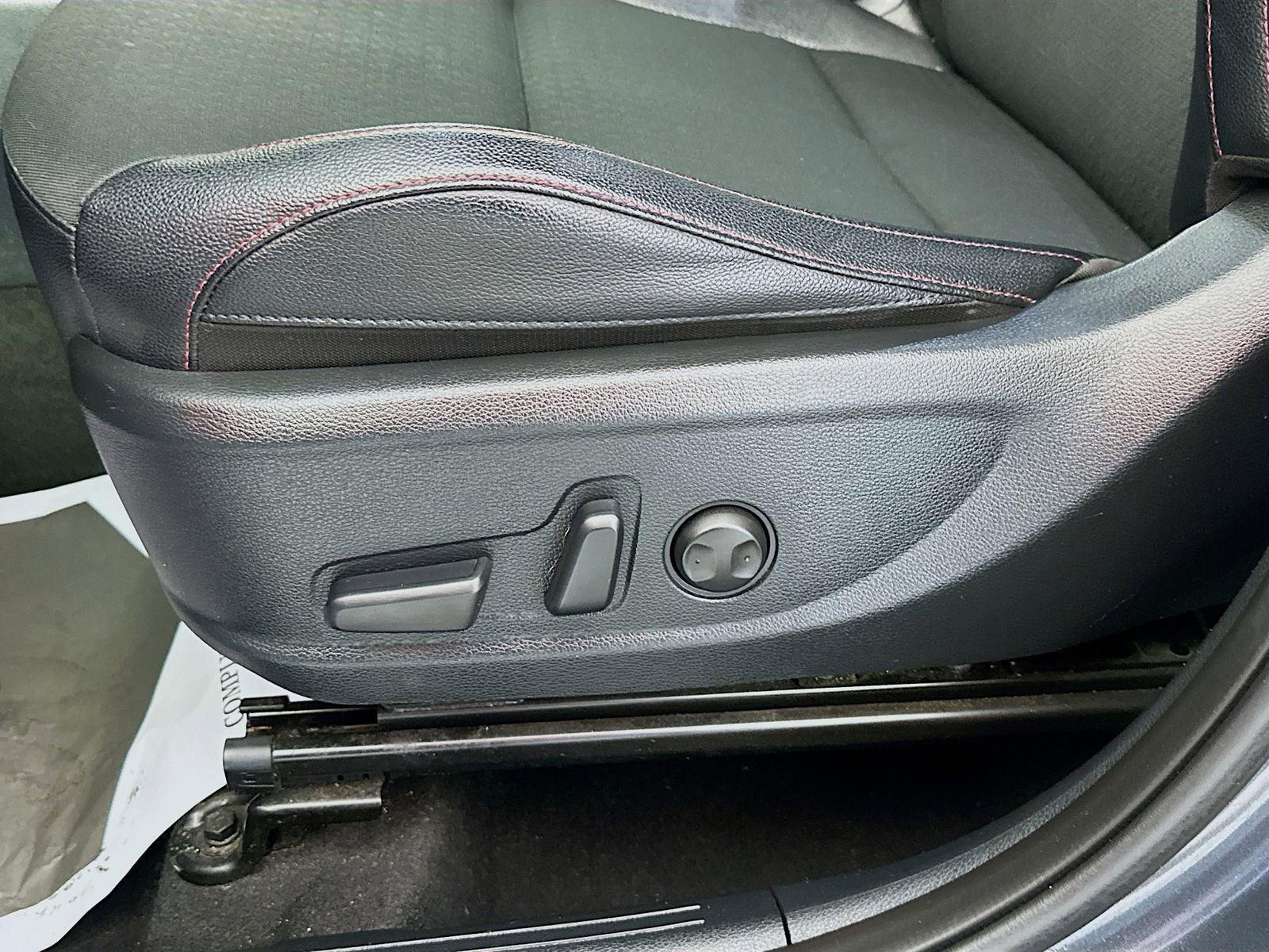 Used 2023 Kia Soul GT-Line w/ GT-Line Technology Package FWD image 19
