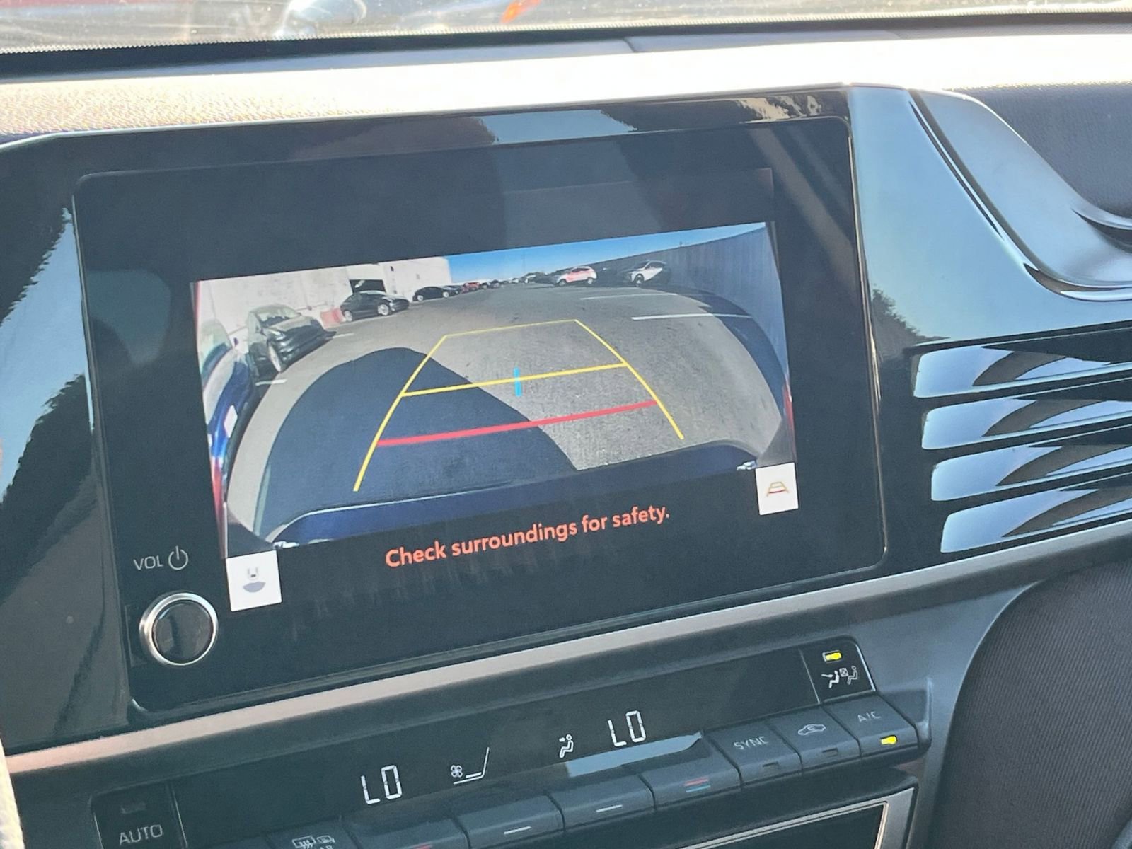 Used 2025 Toyota Camry LE image 17