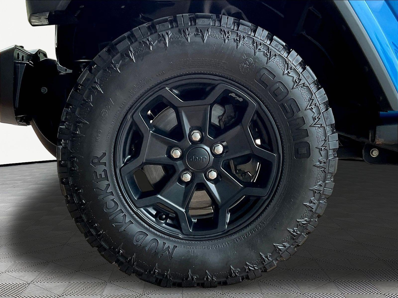 Used 2021 Jeep Gladiator Sport AWD/4WD image 33