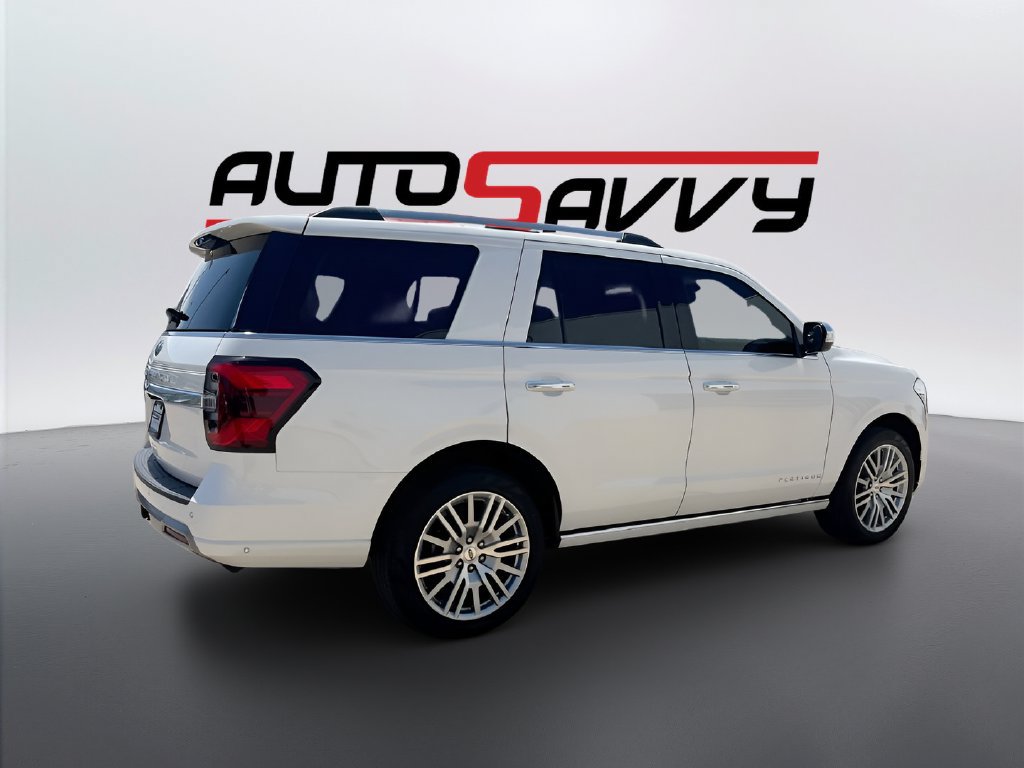 Used 2024 Ford Expedition Platinum RWD image 7