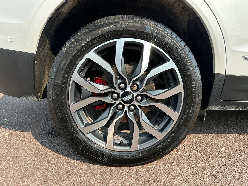 Used 2023 Cadillac XT5 Sportv w/ Platinum Package AWD/4WD image 38