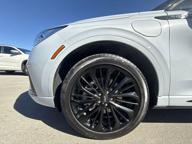 Used 2025 Lincoln Corsair Grand Touring w/ Jet Appearance Package image 10