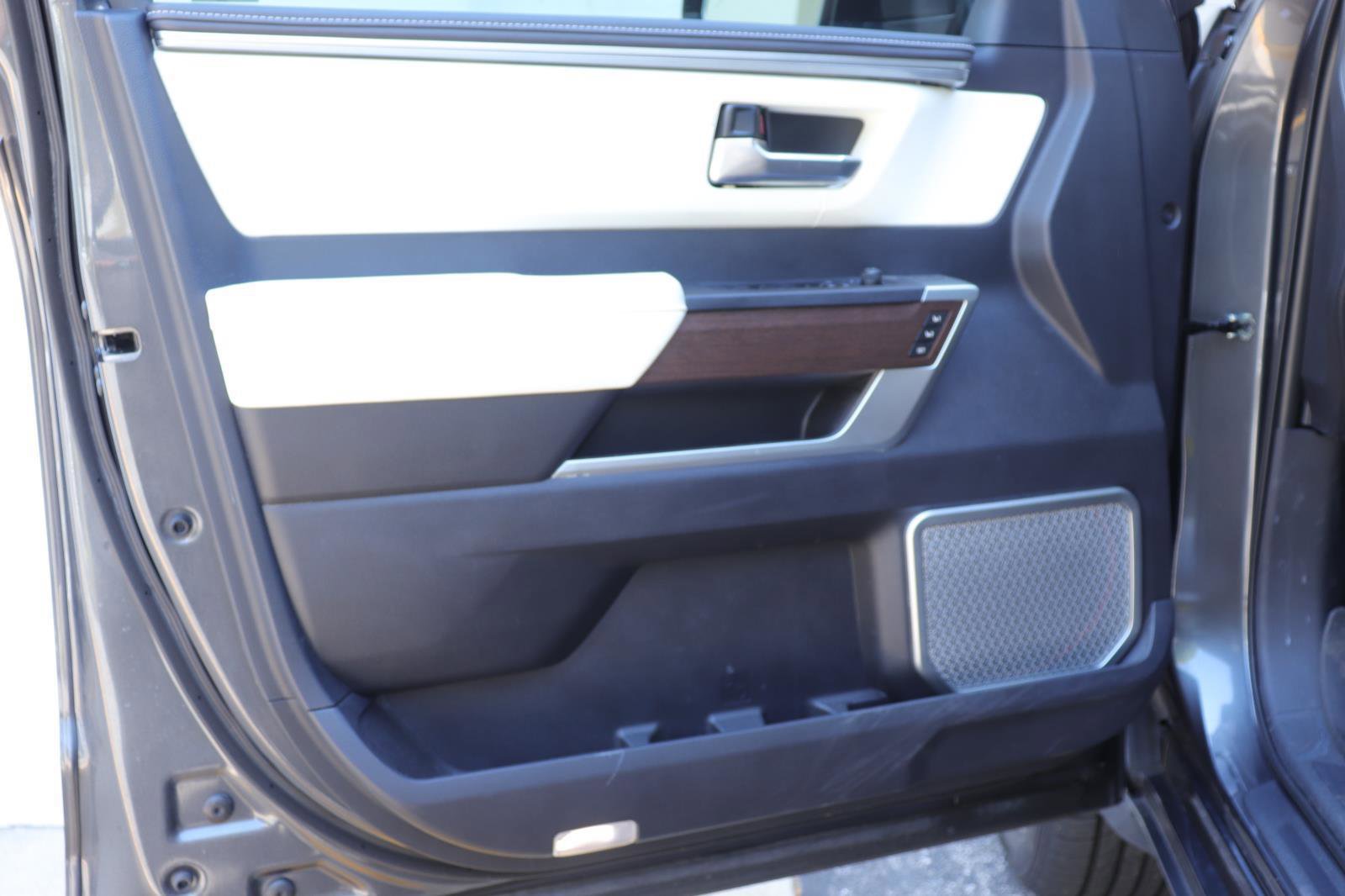 Used 2024 Toyota Tundra Capstone image 11