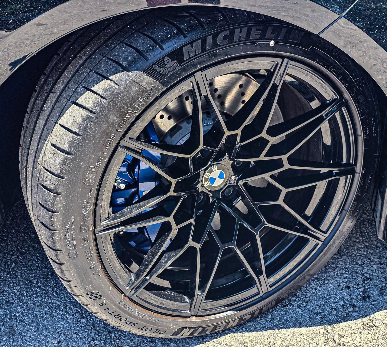 Used 2021 BMW M3 Competition w/ Executive Package RWD image 8