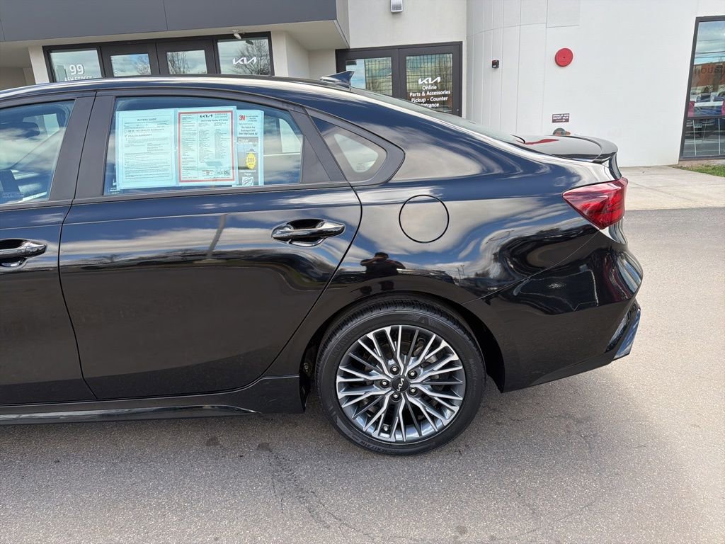 Certified 2023 Kia Forte GT-Line image 9