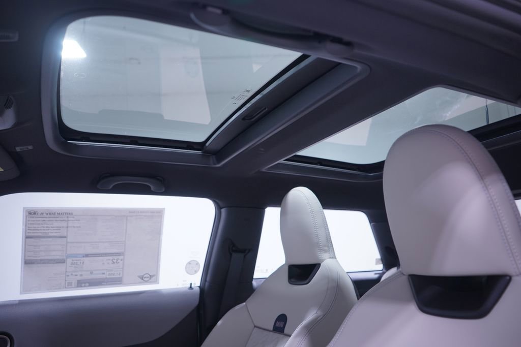 New 2026 MINI Cooper S image 8