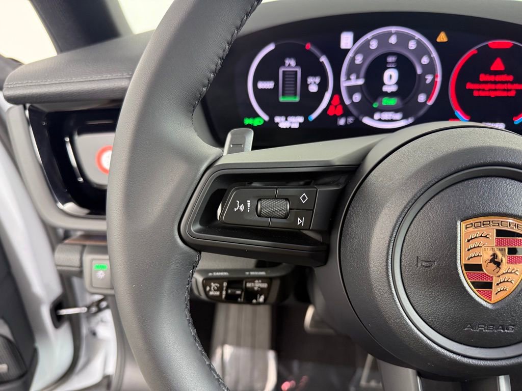 Certified 2026 Porsche Panamera 4S image 30