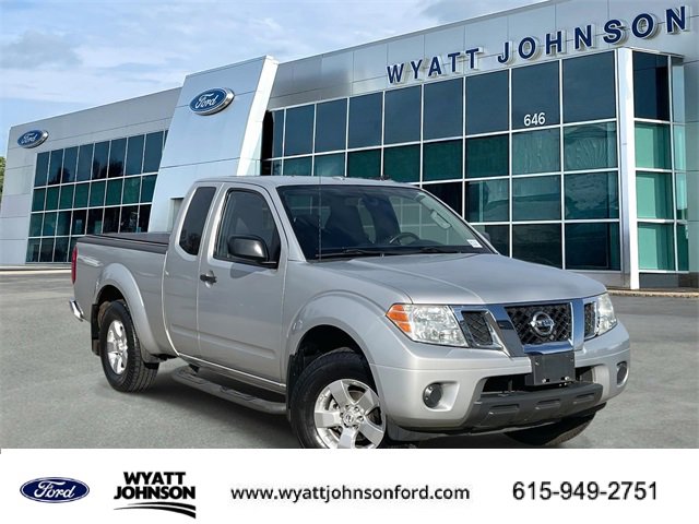 Used 2013 Nissan Frontier SV image 1