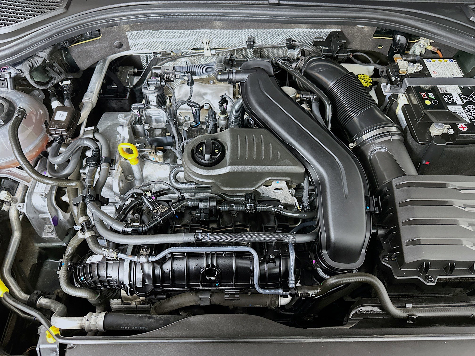 Used 2024 Volkswagen Jetta SE image 32