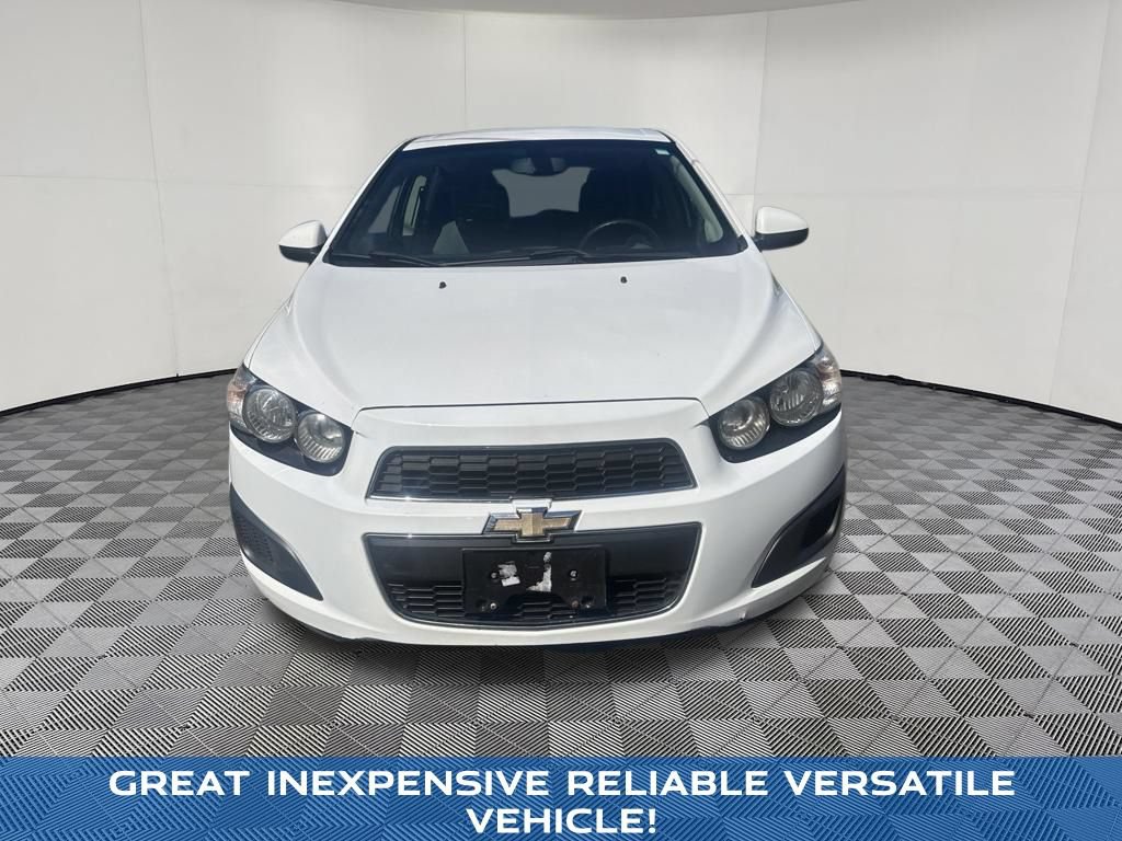 Used 2014 Chevrolet Sonic LS FWD image 3