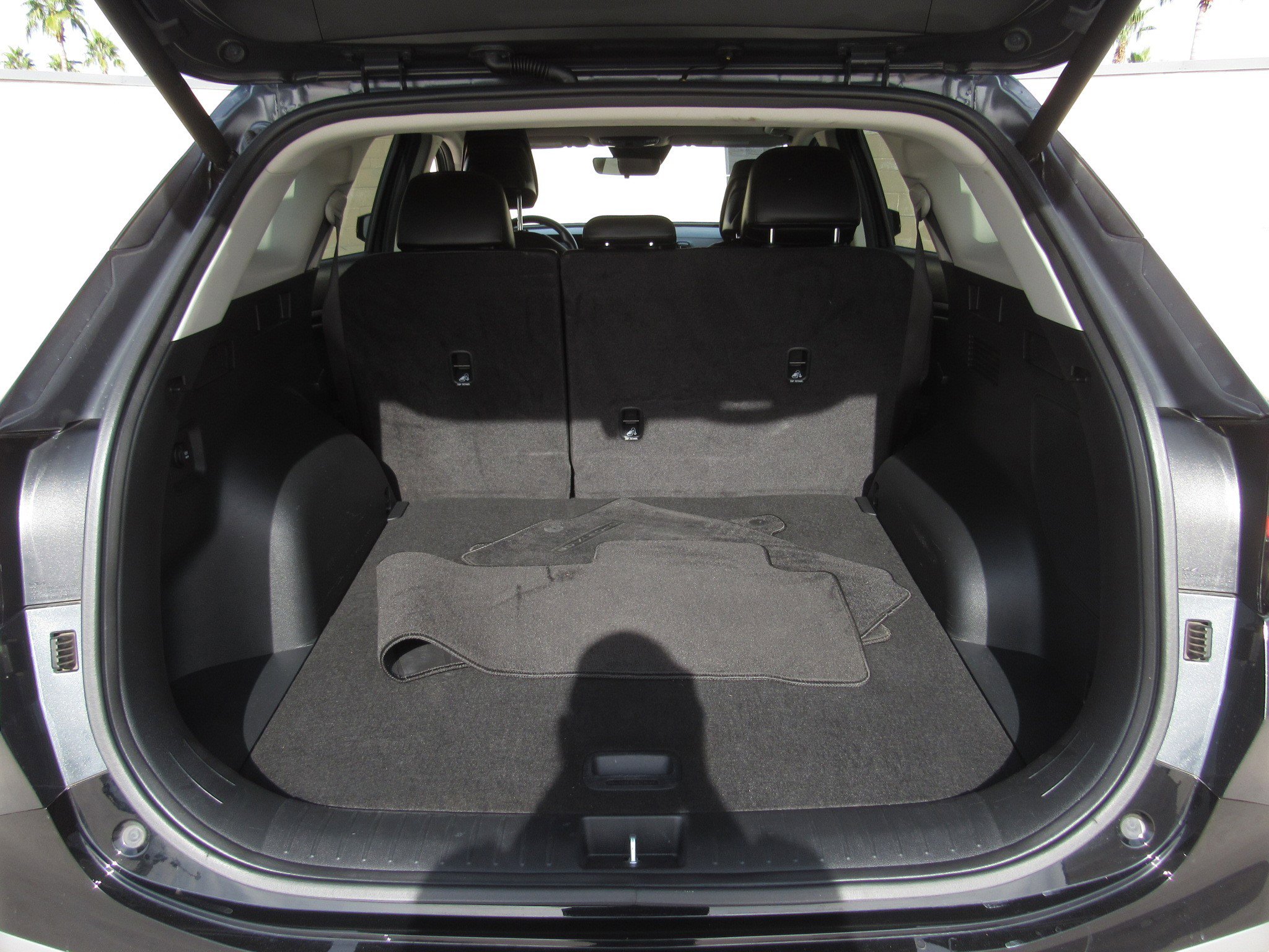 Used 2024 Kia Sportage SX image 13