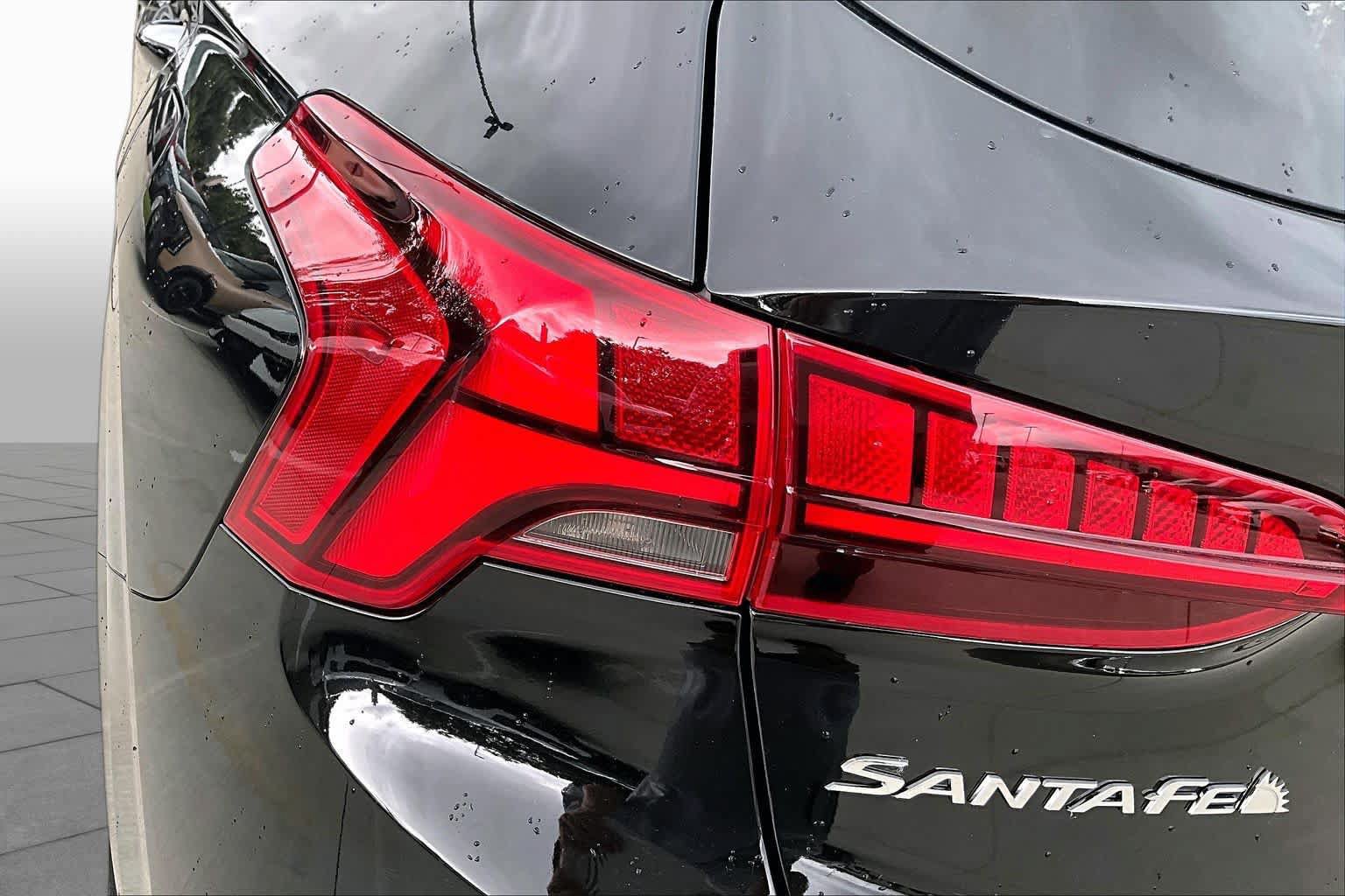 Used 2021 Hyundai Santa Fe Calligraphy AWD/4WD image 28